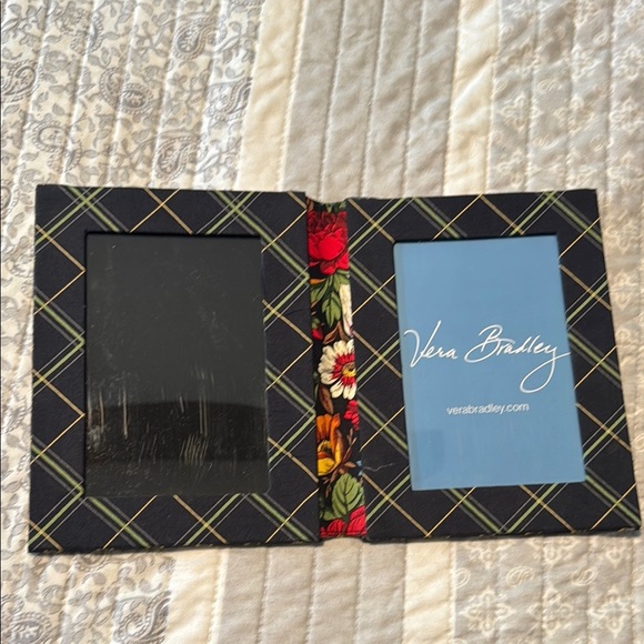 Vera Bradley Quilted Photo Frame - Picture 1 of 8